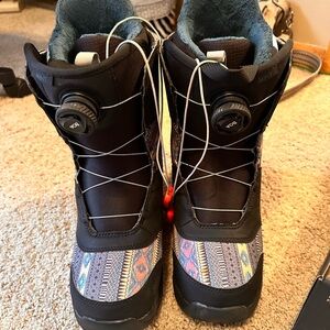 Burton Mint BOA Black and Multicolor Snowboard Boots